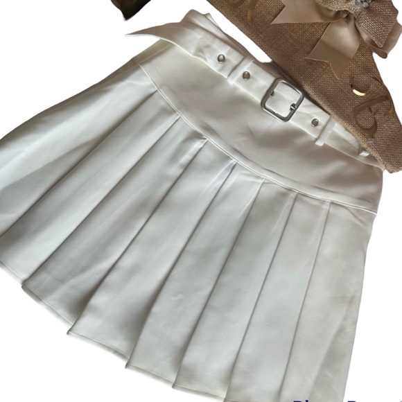 🌸3/$12, Skirt size S, new shein without cream label pulling white - Picture 4 of 8